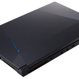 Hier siehtst Du eine Nexoc GV5 3D-Scan-Laptop mit Intel i9 CPU zugeklappt